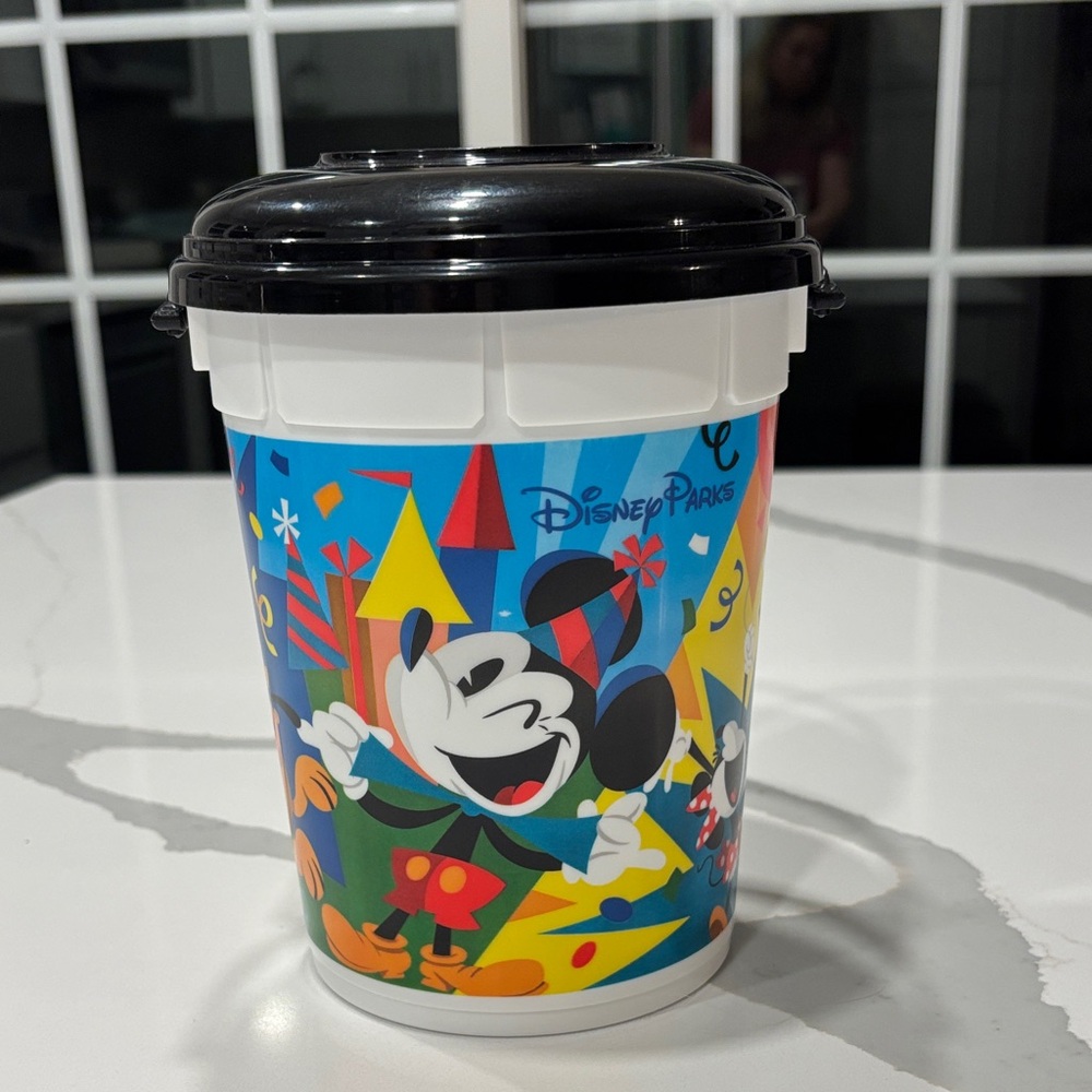 Disney Parks Mickey & Minnie Mouse Lidded Popcorn Container..7.5 H x 6 Round